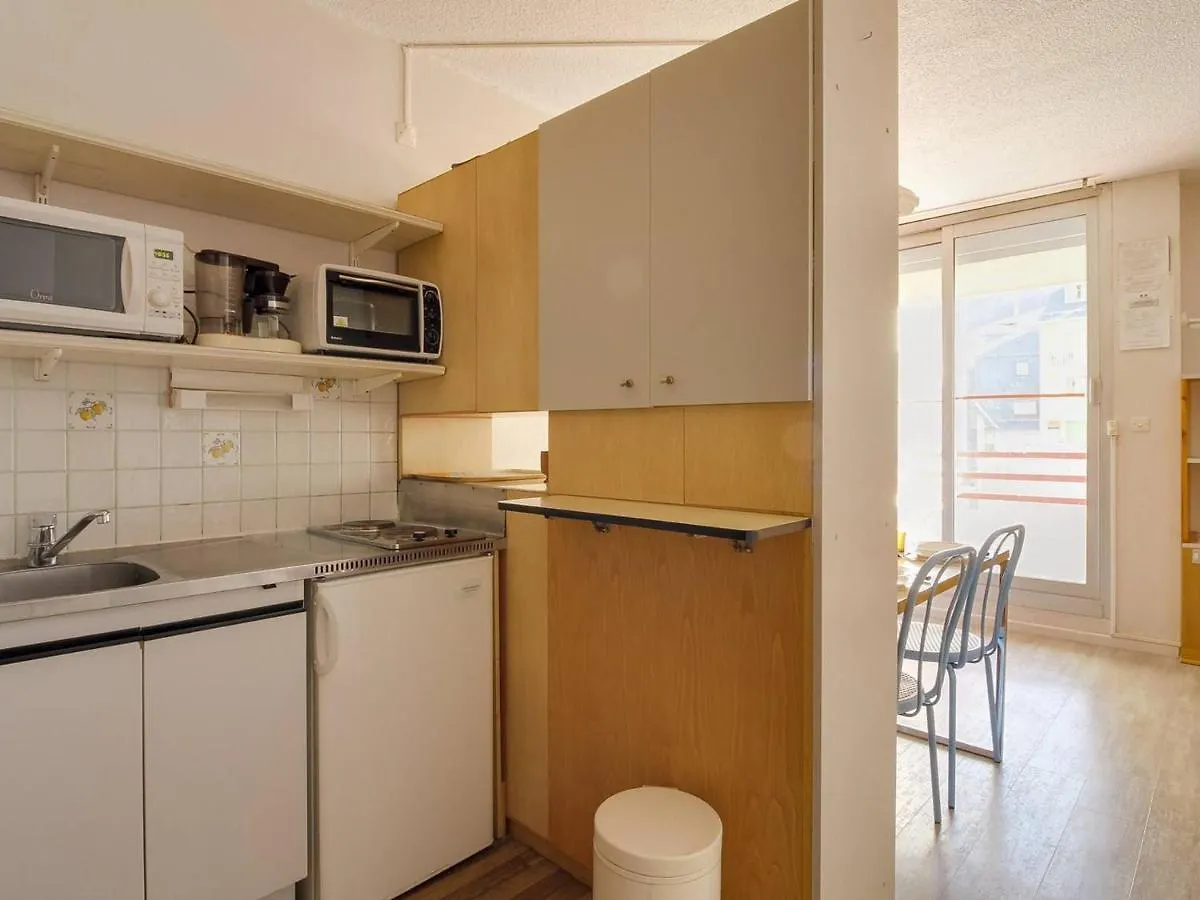 Charmant Studio A Cauterets Avec Balcon, Parking Couvert Et Proche Telecabine - Fr-1-401-24